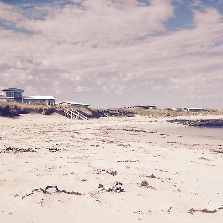 Wytonia Beachfront Accommodation Port Fairy Eksteriør billede